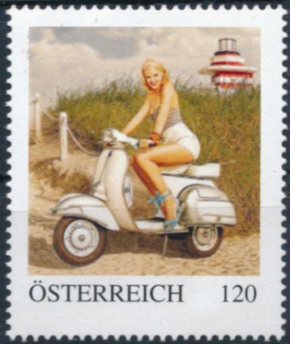 8147549 - PM - Personalisierte Marke - sexy Girl auf Vespa - Motorrad - Gemälde - Leuchtturm - Postfrisch **  - Differenzbesteuert gem. § 24 UStG